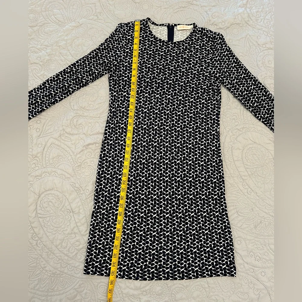 Tory Burch simple but